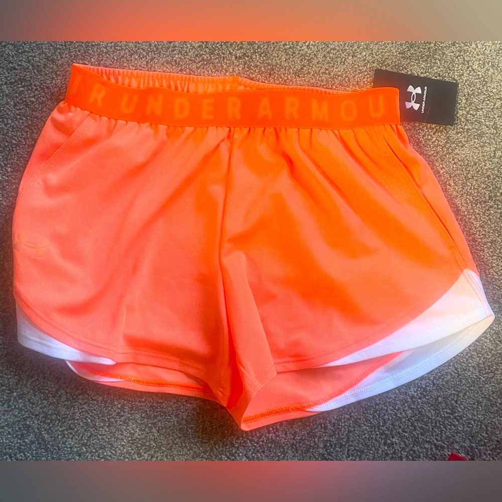 NWT Under Armour Small Women’s Shorts